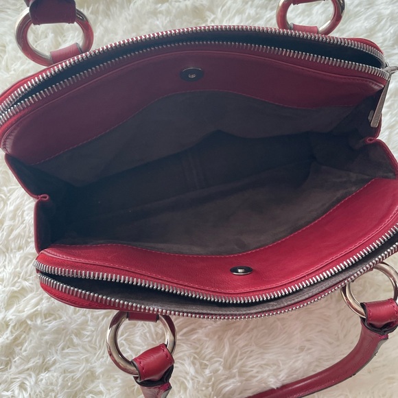 ♥️ MARC JACOBS Leather Purse - Picture 2 of 16